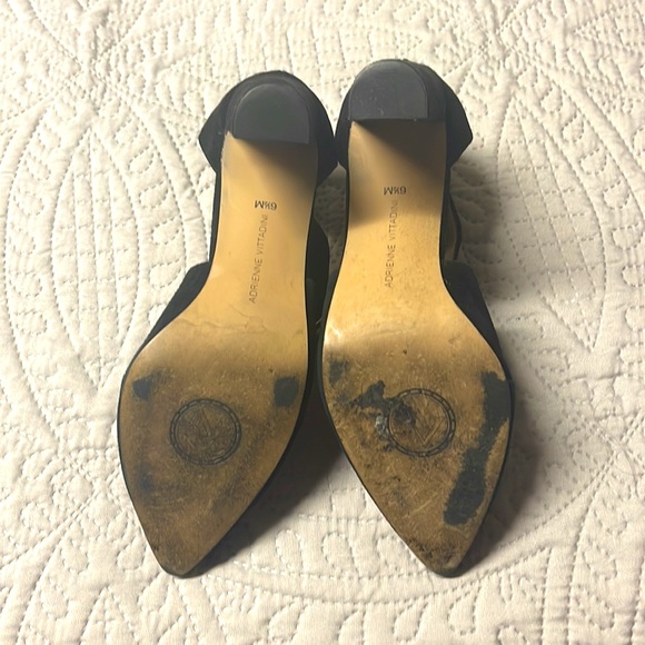 Adrienne Vittadini Nigel Cut-Out Pump.Rear zip closure, Chunky heel Pointed toe. - Picture 3 of 6